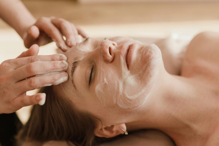 Unlocking the Beauty Benefits: Exploring the Advantages of Facial Massage